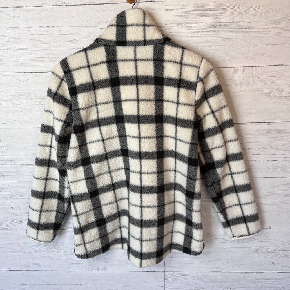 T by Talbots Jacket Womens SZ MP Black and White Merry Plaid Cozy Sherpa Outdoor - Picture 15 of 16